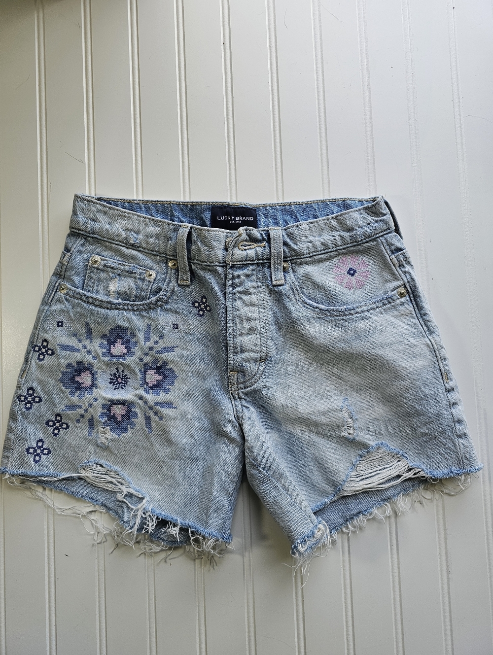 Lucky Brand 90's Midi Demin Embroidered Button Fly Shorts Women's Size 24 (0)